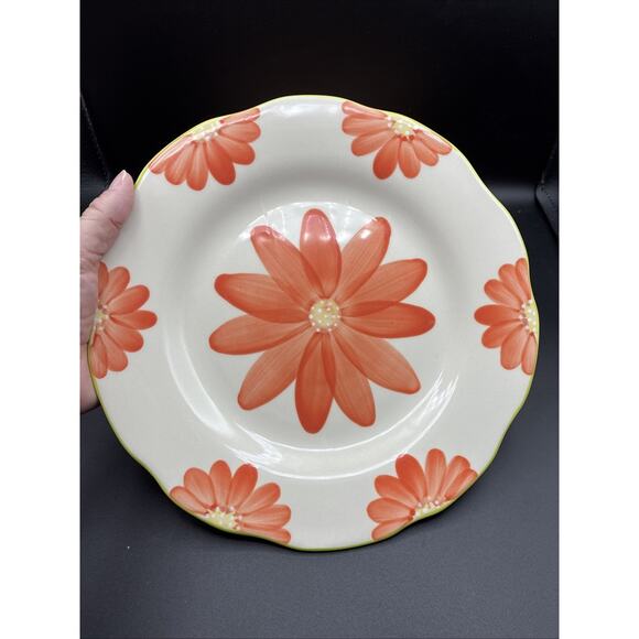 Harry & David Decorative Flower Plates 2-Dinner & 2-Salad Hand Painted Portugal - Picture 5 of 8